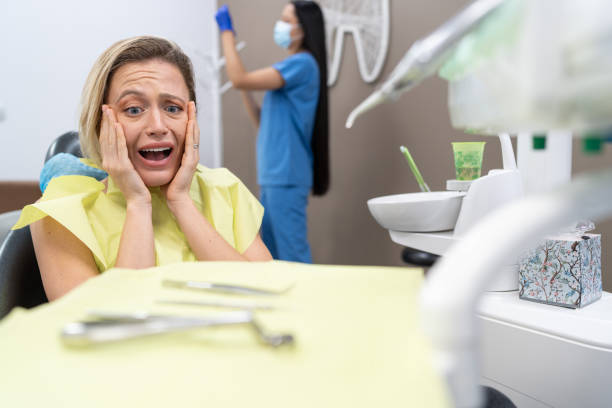 Best Knocked-Out Tooth Emergency  in Hewlett Harbor, NY